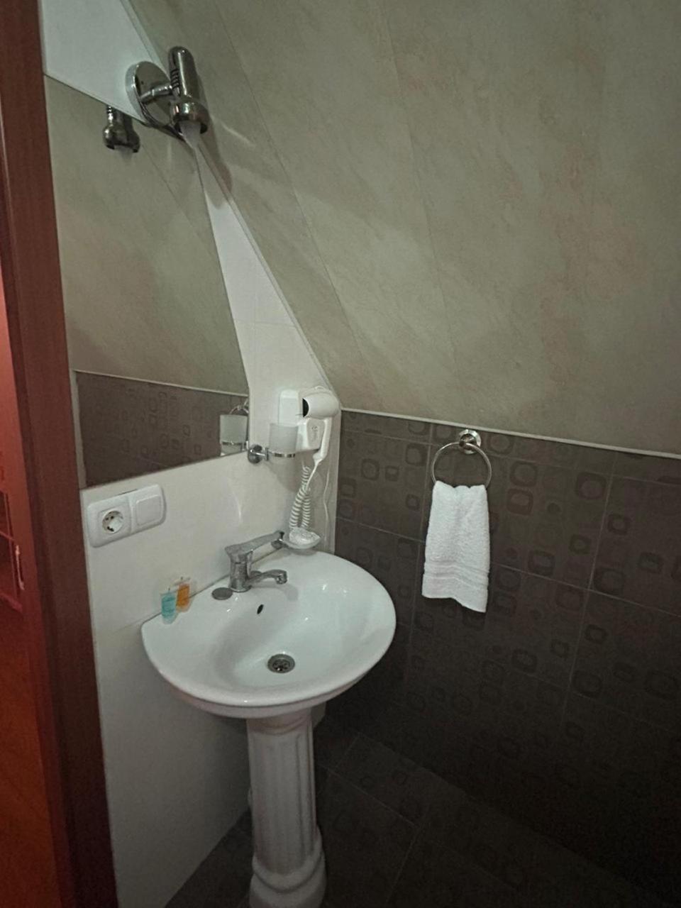 Hotel New Shino Goudaouri Extérieur photo